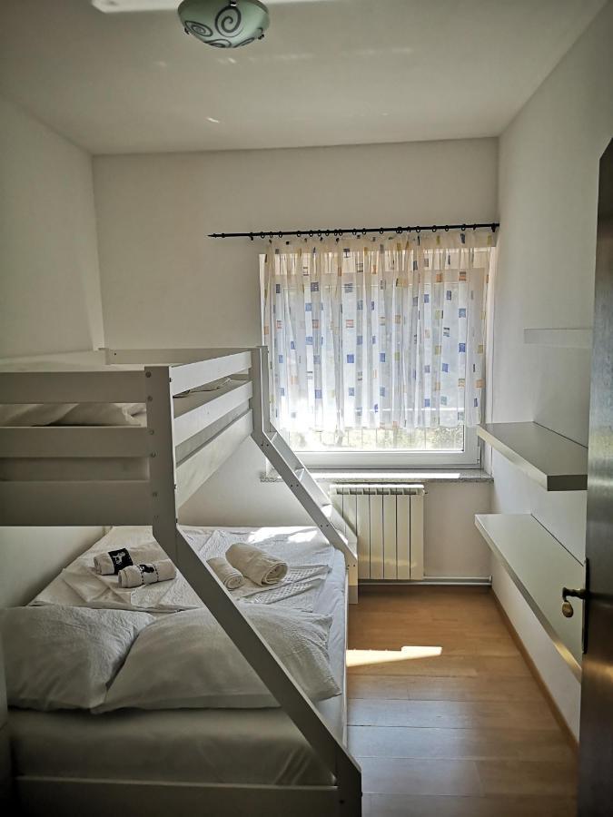 Apartma Ceh Gabrovica pri Crnem Kalu Luaran gambar