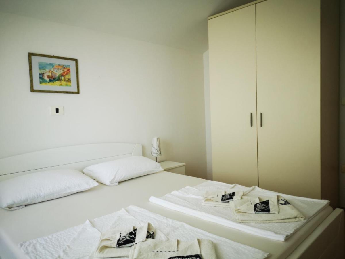 Apartma Ceh Gabrovica pri Crnem Kalu Luaran gambar