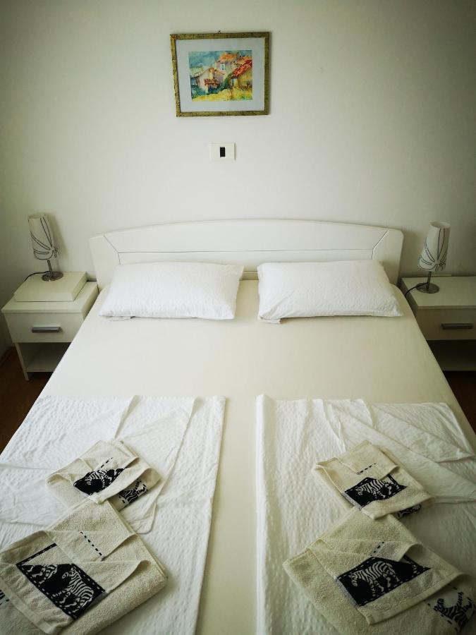 Apartma Ceh Gabrovica pri Crnem Kalu Luaran gambar